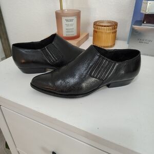 PREVIEW COLLECTION Black Pointed Toe Ankle Western Booties/ Flings Y2K/90S 7.5